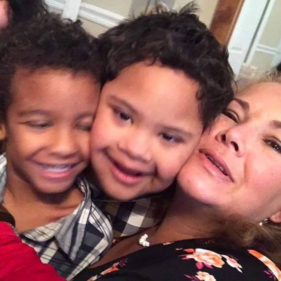 Meet your Posher, Raysa - Picture 1 of 1